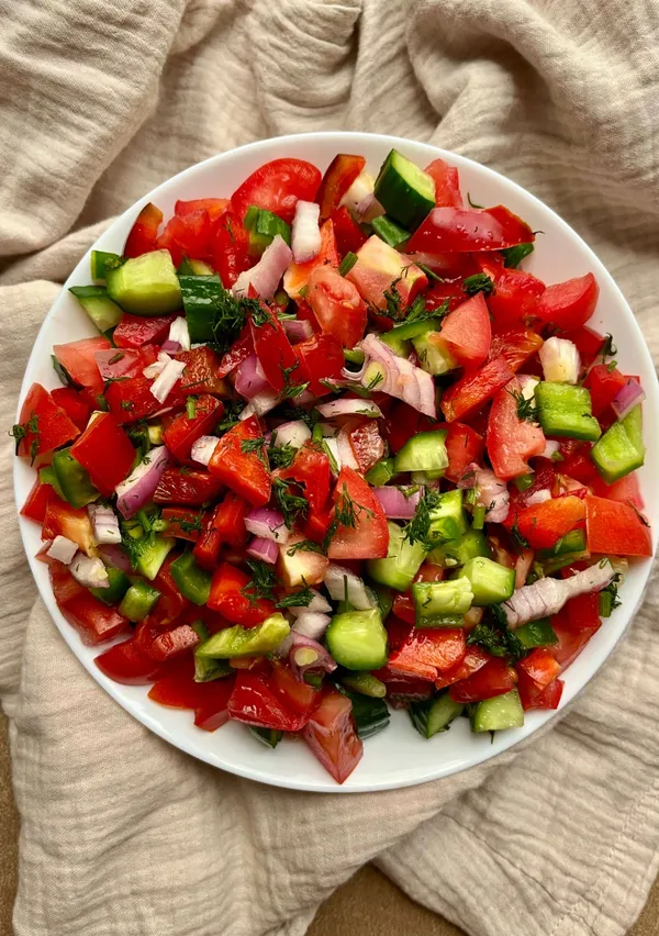 Frissítő Kapros Saláta 🌱 TÉNÉ recept|A kapor nem csak tökfőzelékbe való